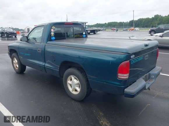 1997 Dodge Dakota с VIN 1B7FL26X7VS213203, выставлен на аукционе IAAI как лот 42987863 с пробегом 214 177 миль миль и . История ставок и продаж доступна на DreamBid. Изображение 3.