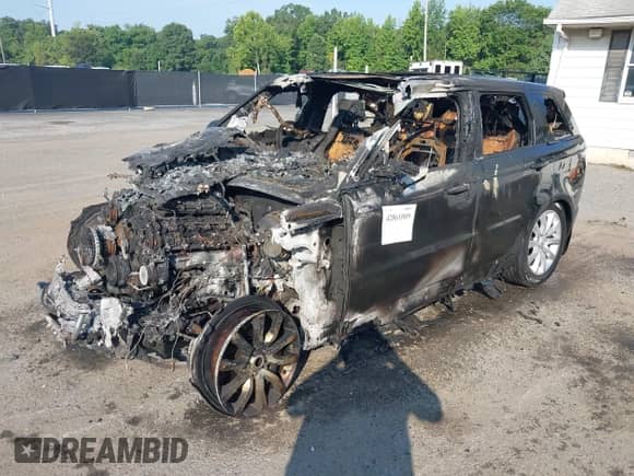 2014 Land Rover Range Rover Sport Supercharged with VIN SALWR2TF1EA502375, listed as a IAAI auction lot 42861009 with Not provided miles and . Bid and sale history available at DreamBid. Image 2.