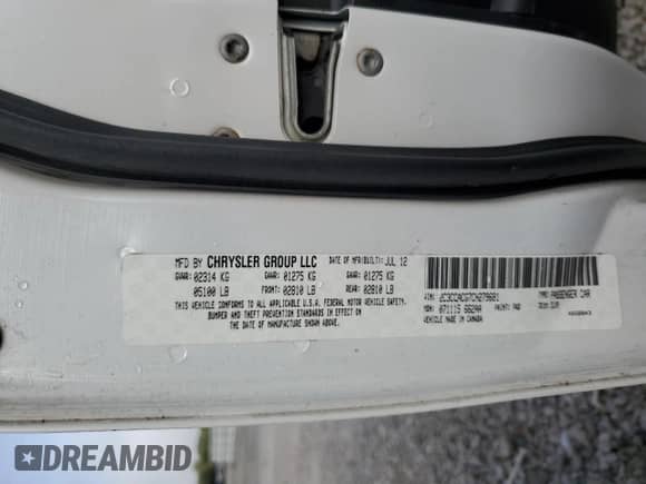 2012 Chrysler 300 Limited z VIN 2C3CCACG7CH279681, wystawiony jako Copart lot #83852145 z przebiegiem 105 752 mil mil oraz Szkoda całkowita • Salvage title. Historia ofert i sprzedaży dostępna na DreamBid. Obrazek 12.