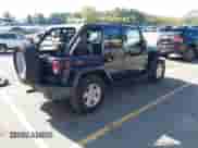 2007 Jeep Wrangler Unlimited Sahara с VIN 1J4GA59187L207002, выставлен на аукционе IAAI как лот 43455938 с пробегом 163 987 миль миль и . История ставок и продаж доступна на DreamBid. Изображение 4.
