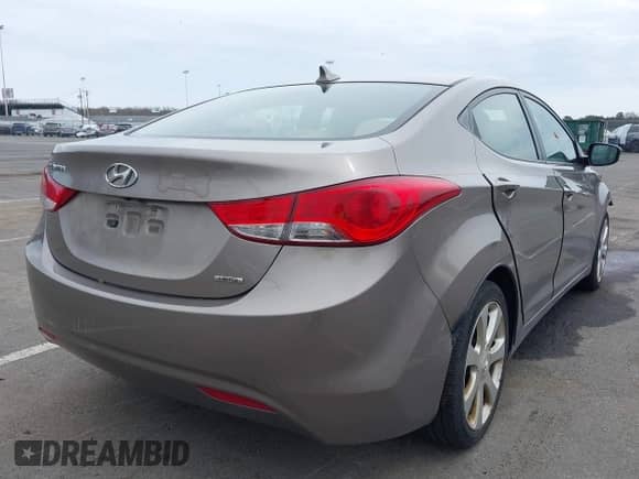 2011 Hyundai Elantra GLS с VIN 5NPDH4AE7BH053702, выставлен на аукционе IAAI как лот 41997920 с пробегом 124 931 миль миль и . История ставок и продаж доступна на DreamBid. Изображение 4.