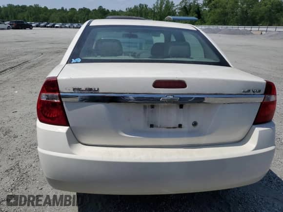 2006 Chevrolet Malibu 1FL z VIN 1G1ZS51816F285650, wystawiony jako Copart lot #55360335 z przebiegiem 137 023 mil mil oraz Czysty tytuł • Clean title. Historia ofert i sprzedaży dostępna na DreamBid. Obrazek 6.