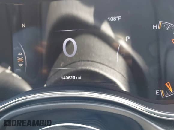 2018 Jeep Grand Cherokee Laredo E with VIN 1C4RJEAG6JC304365, listed as a IAAI auction lot 43023758 with 140,626 mi miles and . Bid and sale history available at DreamBid. Image 7.