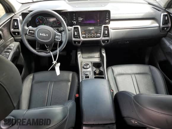 2023 Kia Sorento EX with VIN KNDRH4LG8P5195049, listed as a Copart auction lot 63047145 with 33,811 mi miles and Salvage title. Bid and sale history available at DreamBid. Image 8.