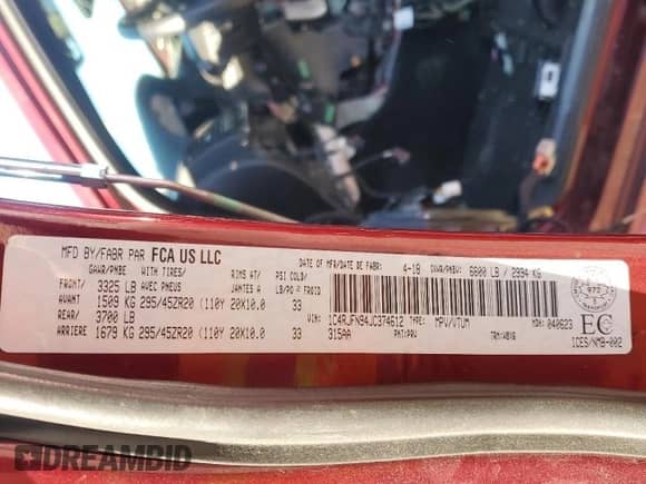 2018 Jeep Grand Cherokee Trackhawk with VIN 1C4RJFN94JC374612, listed as a Copart auction lot 72631354 with Not provided miles and Salvage title. Bid and sale history available at DreamBid. Image 15.