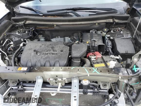 2020 Mitsubishi Outlander ES z VIN JA4AZ3A31LZ020921, wystawiony jako Copart lot #67187745 z przebiegiem 63 784 mil mil oraz Szkoda całkowita • Salvage title. Historia ofert i sprzedaży dostępna na DreamBid. Obrazek 12.