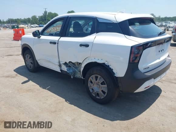 2025 Nissan Kicks S with VIN 3N8AP6BA4SL313975, listed as a IAAI auction lot 42545649 with 3,918 mi miles and . Bid and sale history available at DreamBid. Image 3.
