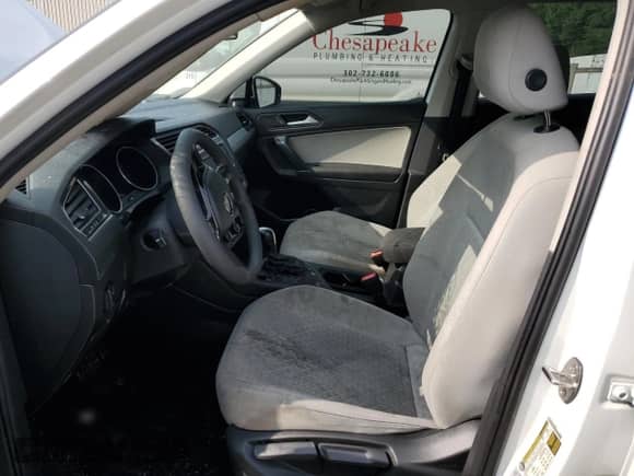 2020 Volkswagen Tiguan S с VIN 3VV1B7AX9LM177345, выставлен на аукционе Copart как лот 67907335 с пробегом 93 157 миль миль и Списание • Salvage title. История ставок и продаж доступна на DreamBid. Изображение 7.