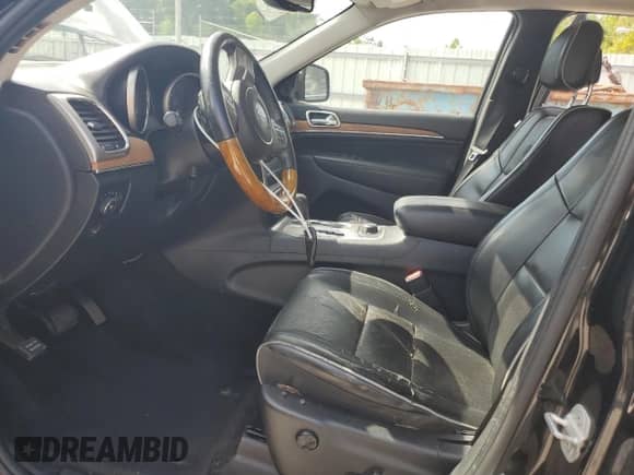 2011 Jeep Grand Cherokee Overland Summit with VIN 1J4RR6GT6BC576672, listed as a Copart auction lot 68143155 with 152,077 mi miles and Salvage title. Bid and sale history available at DreamBid. Image 7.