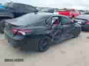 2022 Toyota Camry Hybrid XSE с VIN 4T1K31AK6NU592747, выставлен на аукционе IAAI как лот 42955541 с пробегом 40 933 миль миль и . История ставок и продаж доступна на DreamBid. Изображение 4.