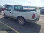 2002 Ford F-150 XL z VIN 1FTRF17292NB49435, wystawiony jako IAAI lot #43301384 z przebiegiem 227 398 mil mil oraz . Historia ofert i sprzedaży dostępna na DreamBid. Obrazek 3.