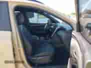 2023 Hyundai Santa Cruz Limited z VIN 5NTJEDAF6PH071136, wystawiony jako IAAI lot #42913930 z przebiegiem 33 057 mil mil oraz . Historia ofert i sprzedaży dostępna na DreamBid. Obrazek 5.