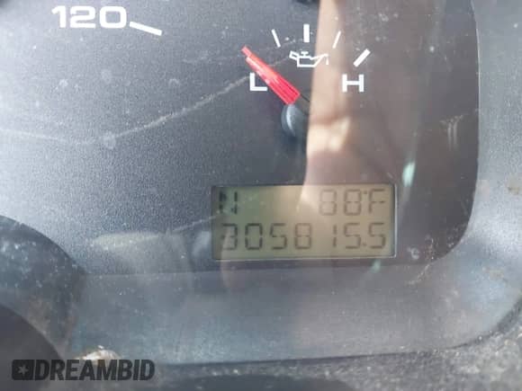 2007 Ford F-150 XL with VIN 1FTPX12V07NA09934, listed as a IAAI auction lot 43452951 with 305,815 mi miles and . Bid and sale history available at DreamBid. Image 7.