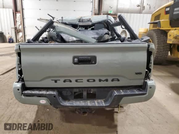 2022 Toyota Tacoma SR5 с VIN 3TMCZ5AN3NM491839, выставлен на аукционе Copart как лот 85400675 с пробегом Не указан миль и Чистый • Clean title. История ставок и продаж доступна на DreamBid. Изображение 6.