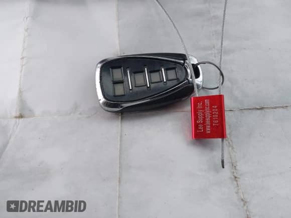 2016 Chevrolet Malibu LT z VIN 1G1ZE5ST1GF322773, wystawiony jako IAAI lot #43389880 z przebiegiem 99 582 mil mil oraz . Historia ofert i sprzedaży dostępna na DreamBid. Obrazek 11.