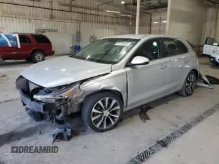 2019 Hyundai Elantra z VIN KMHH35LE0KU092202, wystawiony jako Copart lot #81326045 z przebiegiem 88 577 mil mil oraz Szkoda całkowita • Salvage title. Historia ofert i sprzedaży dostępna na DreamBid. Obrazek 1.