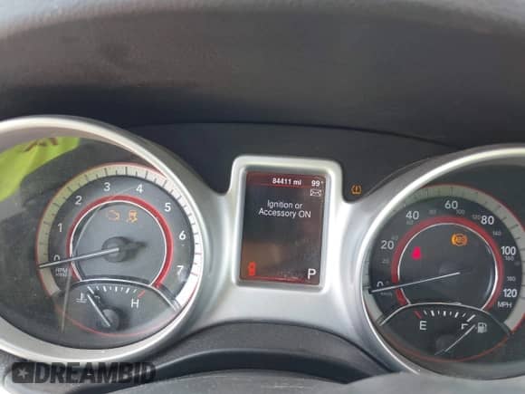 2013 Dodge Journey American Value z VIN 3C4PDCAB4DT626437, wystawiony jako IAAI lot #42964154 z przebiegiem 84 411 mil mil oraz . Historia ofert i sprzedaży dostępna na DreamBid. Obrazek 7.