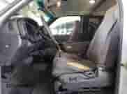 1998 Dodge 2500 z VIN 1B7KF2362WJ175310, wystawiony jako Copart lot #65989115 z przebiegiem 356 969 mil mil oraz Szkoda całkowita • Salvage title. Historia ofert i sprzedaży dostępna na DreamBid. Obrazek 7.