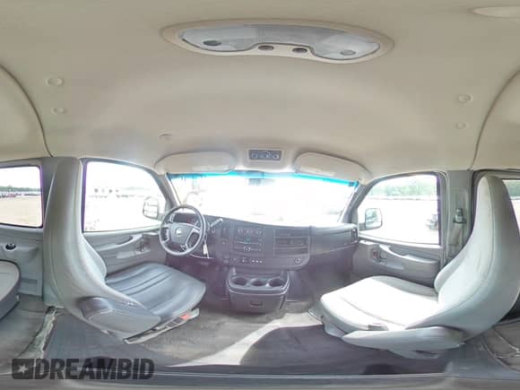 2012 Chevrolet Express Passenger 1LT с VIN 1GAZG1FGXC1175473, выставлен на аукционе Copart как лот 55513975 с пробегом 204 038 миль миль и Списание • Salvage title. История ставок и продаж доступна на DreamBid. Изображение 15.