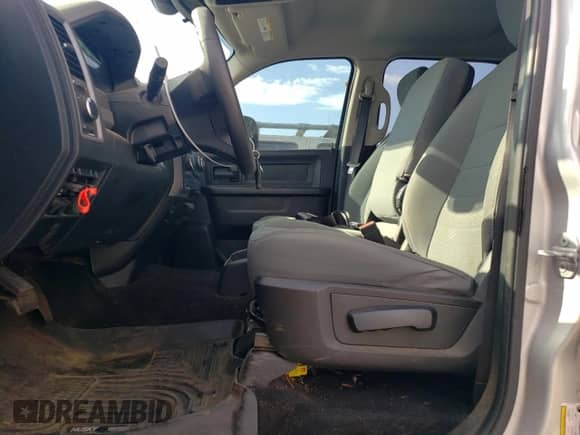 2015 Ram 1500 Tradesman с VIN 1C6RR7SMXFS717452, выставлен на аукционе Copart как лот 71559595 с пробегом 107 122 миль миль и Списание • Salvage title. История ставок и продаж доступна на DreamBid. Изображение 7.