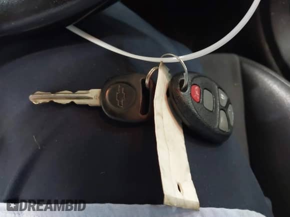 2012 Chevrolet Malibu 2LT z VIN 1G1ZD5E03CF331683, wystawiony jako IAAI lot #43185016 z przebiegiem 200 521 mil mil oraz . Historia ofert i sprzedaży dostępna na DreamBid. Obrazek 11.