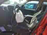 2010 Ford Explorer XLT z VIN 1FMEU7DE5AUA76134, wystawiony jako Copart lot #71041465 z przebiegiem 243 260 mil mil oraz Szkoda całkowita • Salvage title. Historia ofert i sprzedaży dostępna na DreamBid. Obrazek 7.