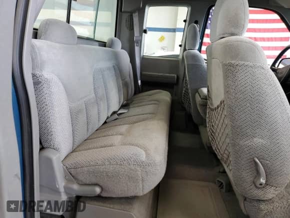 1997 GMC Sierra 1500 с VIN 2GTEK19R1V1555882, выставлен на аукционе Copart как лот 80388325 с пробегом 140 233 миль миль и Списание • Salvage title. История ставок и продаж доступна на DreamBid. Изображение 10.