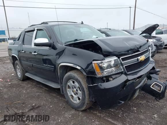 2013 Chevrolet Avalanche LS с VIN 3GNMCEE03DG312465, выставлен на аукционе IAAI как лот 42216267 с пробегом 102 483 миль миль и . История ставок и продаж доступна на DreamBid. Изображение 1.