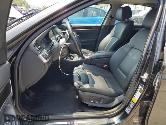 2011 BMW 5 Series 550i xDrive с VIN WBAFU9C53BC783906, выставлен на аукционе Copart как лот 69624655 с пробегом 114 806 миль миль и Чистый • Clean title. История ставок и продаж доступна на DreamBid. Изображение 7.