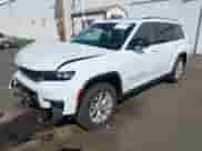 2023 Jeep Grand Cherokee Limited z VIN 1C4RJKBG4P8813797, wystawiony jako IAAI lot #43094523 z przebiegiem 13 582 mil mil oraz . Historia ofert i sprzedaży dostępna na DreamBid. Obrazek 19.