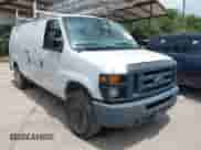 2013 Ford Econoline Cargo Commercial с VIN 1FTSE3EL2DDA43882, выставлен на аукционе IAAI как лот 42606038 с пробегом 232 165 миль миль и . История ставок и продаж доступна на DreamBid. Изображение 1.