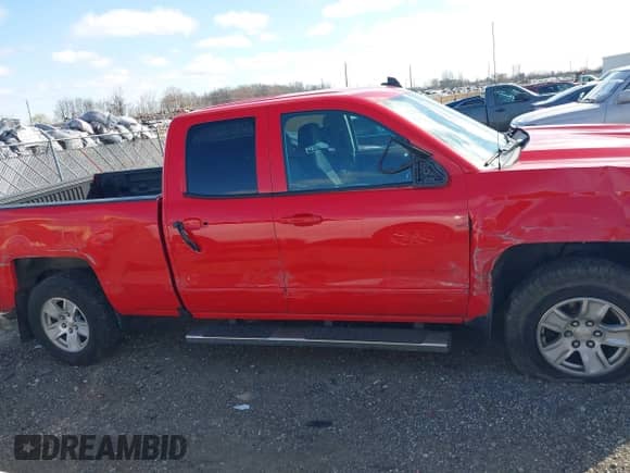 2017 Chevrolet Silverado 1500 LT с VIN 1GCVKREC3HZ120308, выставлен на аукционе IAAI как лот 41974756 с пробегом 82 582 миль миль и . История ставок и продаж доступна на DreamBid. Изображение 13.
