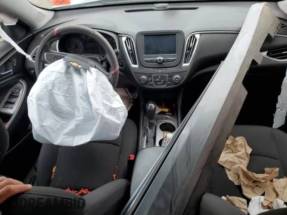 2017 Chevrolet Malibu LS с VIN 1G1ZB5ST6HF200016, выставлен на аукционе Copart как лот 82156245 с пробегом 181 117 миль миль и Списание • Salvage title. История ставок и продаж доступна на DreamBid. Изображение 8.