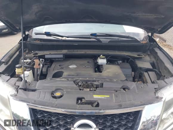 2013 Nissan Pathfinder SV z VIN 5N1AR2MMXDC669881, wystawiony jako IAAI lot #42571921 z przebiegiem 158 714 mil mil oraz . Historia ofert i sprzedaży dostępna na DreamBid. Obrazek 10.