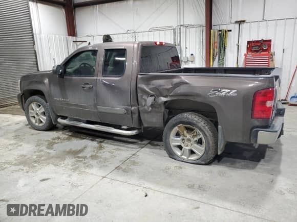 2007 Chevrolet Silverado 1500 Work Truck с VIN 1GCEK19J17Z553845, выставлен на аукционе Copart как лот 86208294 с пробегом 276 728 миль миль и Чистый • Clean title. История ставок и продаж доступна на DreamBid. Изображение 2.