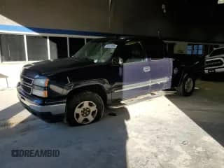2007 Chevrolet Silverado 1500 LT1 с VIN 1GCEK19Z77E158100, выставлен на аукционе Copart как лот 87237005 с пробегом 257 965 миль миль и Списание • Salvage title. История ставок и продаж доступна на DreamBid. Изображение 1.