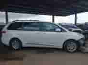 2017 Toyota Sienna XLE Auto Access Seat с VIN 5TDYZ3DC5HS859494, выставлен на аукционе IAAI как лот 42807090 с пробегом Не указан миль и . История ставок и продаж доступна на DreamBid. Изображение 13.