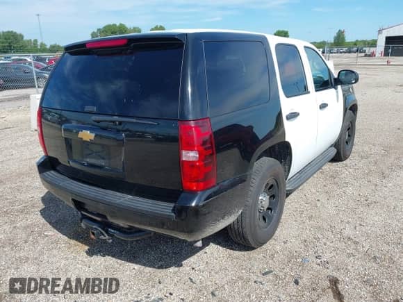 2012 Chevrolet Tahoe Commercial с VIN 1GNLC2E05CR320494, выставлен на аукционе IAAI как лот 42838775 с пробегом 120 139 миль миль и . История ставок и продаж доступна на DreamBid. Изображение 4.