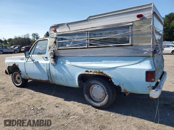 1976 Chevrolet Silverado 1500 z VIN CCV146B170489, wystawiony jako Copart lot #75365924 z przebiegiem 92 718 mil mil oraz Nie do naprawy • Non repairable. Historia ofert i sprzedaży dostępna na DreamBid. Obrazek 2.