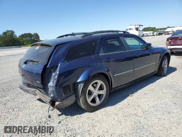 2006 Dodge Magnum R/T with VIN 2D4GZ57236H148868, listed as a Copart auction lot 52921435 with 168,628 mi miles and Salvage title. Bid and sale history available at DreamBid. Image 3.