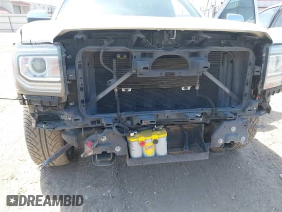 2014 GMC Sierra 1500 SLT с VIN 3GTU1VEC5EG339936, выставлен на аукционе IAAI как лот 42060507 с пробегом Не указан миль и . История ставок и продаж доступна на DreamBid. Изображение 6.
