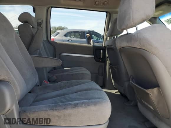 2007 Hyundai Entourage GLS с VIN KNDMC233976035993, выставлен на аукционе Copart как лот 47188275 с пробегом 241 369 миль миль и Списание • Salvage title. История ставок и продаж доступна на DreamBid. Изображение 11.