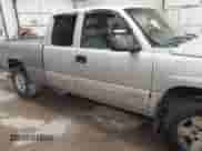 2005 Chevrolet Silverado 1500 Z71 с VIN 1GCEK19Z55Z148705, выставлен на аукционе IAAI как лот 42084628 с пробегом 217 172 миль миль и . История ставок и продаж доступна на DreamBid. Изображение 17.