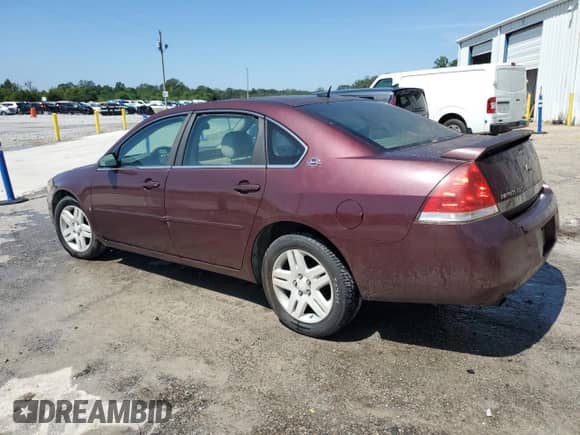 2007 Chevrolet Impala LT z VIN 2G1WC58R979169458, wystawiony jako Copart lot #70372695 z przebiegiem 207 304 mil mil oraz Czysty tytuł • Clean title. Historia ofert i sprzedaży dostępna na DreamBid. Obrazek 2.