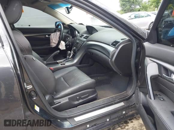 2012 Acura TL Auto with VIN 19UUA9F26CA009250, listed as a IAAI auction lot 42958310 with 103,204 mi miles and . Bid and sale history available at DreamBid. Image 5.