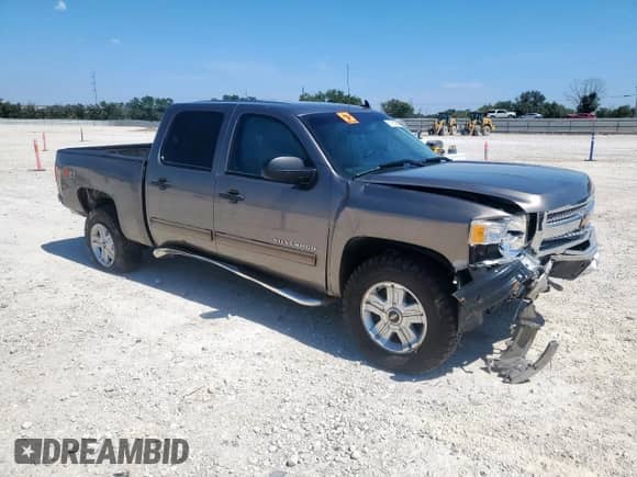 2012 Chevrolet Silverado 1500 LT z VIN 1GCPKSE78CF234706, wystawiony jako Copart lot #71710795 z przebiegiem 134 275 mil mil oraz Szkoda całkowita • Salvage title. Historia ofert i sprzedaży dostępna na DreamBid. Obrazek 4.