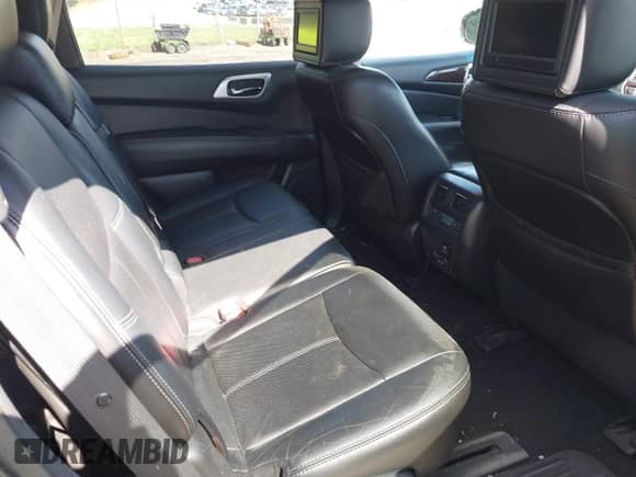 2014 Nissan Pathfinder SL with VIN 5N1AR2MM4EC650387, listed as a IAAI auction lot 42335905 with 217,649 mi miles and . Bid and sale history available at DreamBid. Image 8.