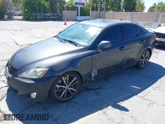 2008 Lexus IS 350 с VIN JTHBE262585021518, выставлен на аукционе IAAI как лот 42961390 с пробегом 216 275 миль миль и . История ставок и продаж доступна на DreamBid. Изображение 17.