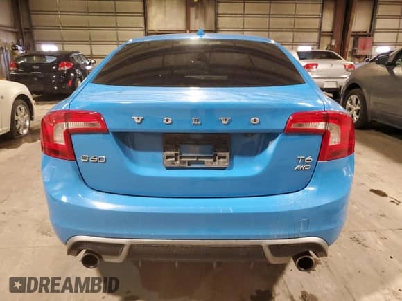 2013 Volvo S60 T6 R-Design Platinum с VIN YV1902FH1D2183347, выставлен на аукционе Copart как лот 84178744 с пробегом 64 473 миль миль и Списание • Salvage title. История ставок и продаж доступна на DreamBid. Изображение 6.