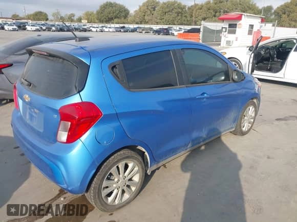 2017 Chevrolet Spark LT с VIN KL8CD6SA5HC776931, выставлен на аукционе IAAI как лот 43530924 с пробегом 151 012 миль миль и . История ставок и продаж доступна на DreamBid. Изображение 4.